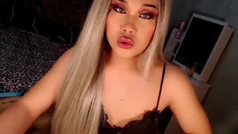 Snapshot of tsscarlett_xx chatting on October 9, 2025, 2:31 am jayvie online show from October 9, 2025, 2:31 am