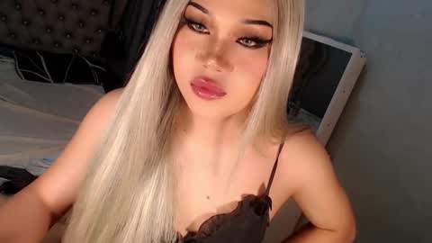 Snapshot of tsscarlett_xx chatting on November 8, 2025, 12:22 am jayvie online show from November 8, 2025, 12:22 am