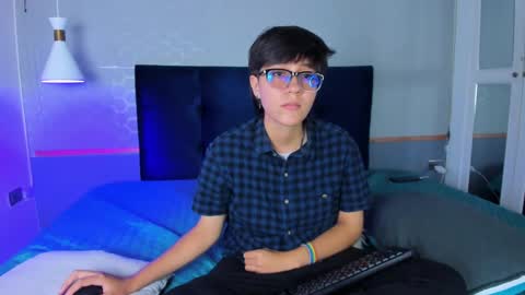 Maru online show from September 18, 2025, 8:44 pm