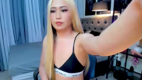 Snapshot of tsvictoria12 chatting on February 6, 2025, 12:22 am Victoria online show from February 6, 2025, 12:22 am