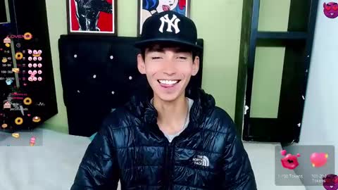 ttimy online show from January 3, 2025, 9:05 pm