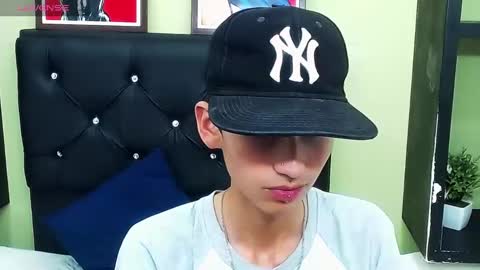 ttimy online show from January 18, 2025, 2:14 am