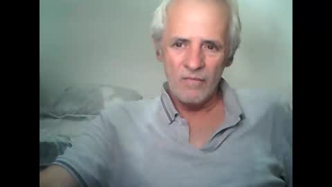 Snapshot of tuamigo8a chatting on October 24, 2025, 6:15 pm Siveomeves online show from October 24, 2025, 6:15 pm