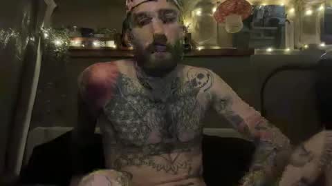 Snapshot of tuhands chatting on March 8, 2025, 8:11 am Tuhands online show from March 8, 2025, 8:11 am