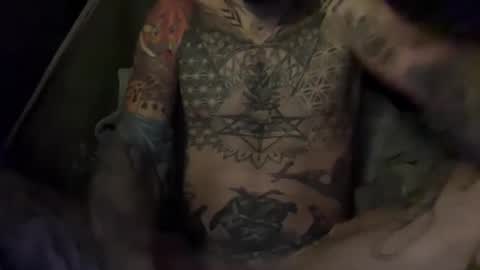 Snapshot of tuhands chatting on November 25, 2025, 8:03 am Tuhands online show from November 25, 2025, 8:03 am