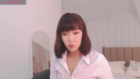 Snapshot of tumilio chatting on December 10, 2024, 4:24 am TumiLio online show from December 10, 2024, 4:24 am