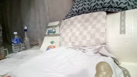 Snapshot of tuylip_sex chatting on November 16, 2025, 6:46 pm tuylip_sex online show from November 16, 2025, 6:46 pm