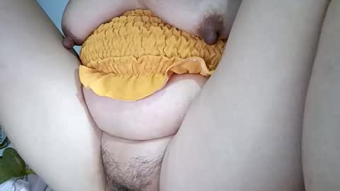 Snapshot of tuylip_sex chatting on November 24, 2025, 11:48 pm tuylip_sex online show from November 24, 2025, 11:48 pm