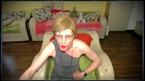 Clementine online show from January 28, 2025, 11:38 am