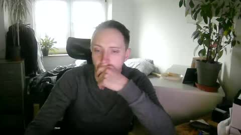 Tobi online show from December 16, 2024, 9:14 am