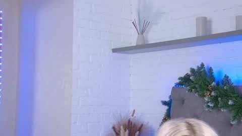 Hallie online show from December 28, 2024, 7:22 am