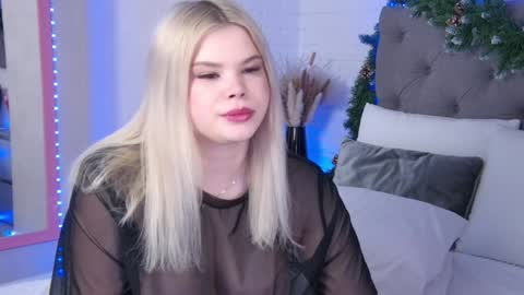 Hallie online show from January 8, 2025, 1:11 am