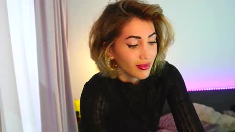 Snapshot of tweety_twist chatting on October 6, 2025, 9:07 am MayCarrey online show from October 6, 2025, 9:07 am