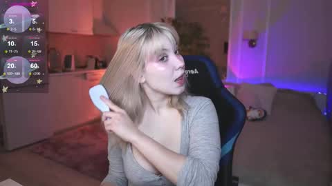 Snapshot of twinkle_toes_ chatting on November 6, 2025, 11:00 am Eva online show from November 6, 2025, 11:00 am