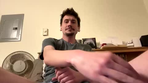 Snapshot of twinkymcgee1234 chatting on December 15, 2025, 8:07 am TwinkyMcgee online show from December 15, 2025, 8:07 am