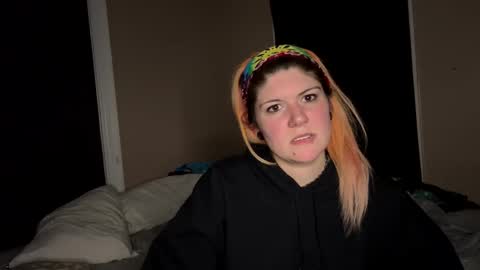 twitchinwhore online show from February 13, 2025, 4:54 am