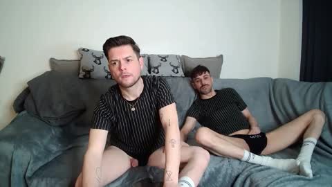 Snapshot of twotwinkhusbands chatting on December 13, 2025, 7:53 pm RyanRowan online show from December 13, 2025, 7:53 pm