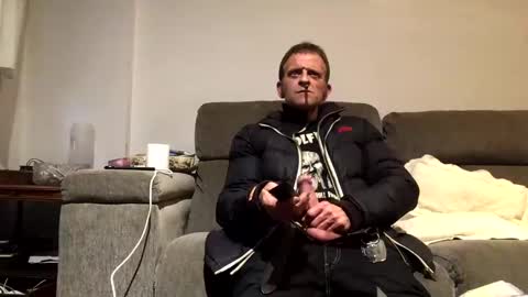 txatehard online show from February 22, 2025, 7:01 am