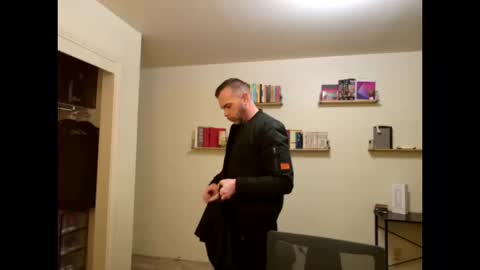 Snapshot of ty_lerdavid chatting on October 14, 2025, 7:14 pm TylerDavid online show from October 14, 2025, 7:14 pm