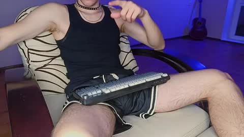 Tyler and Chris online show from December 4, 2025, 3:32 pm