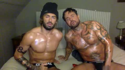 Snapshot of tylerjamesxxx_ chatting on October 30, 2025, 10:21 pm tylerjamesxxx_ online show from October 30, 2025, 10:21 pm