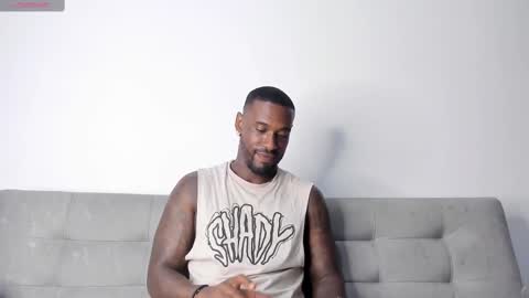 Snapshot of tyron_rulers chatting on March 11, 2025, 12:22 am Dvid Rullers online show from March 11, 2025, 12:22 am