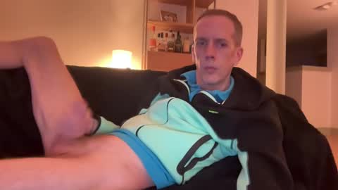 Snapshot of tyronev70 chatting on February 13, 2025, 6:05 pm Ty online show from February 13, 2025, 6:05 pm