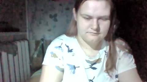 Snapshot of tyuoooy3 chatting on September 18, 2025, 2:13 am Tyuoooy3s online show from September 18, 2025, 2:13 am