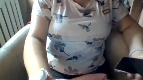 Snapshot of tyuoooy3 chatting on September 26, 2025, 2:21 pm Tyuoooy3s online show from September 26, 2025, 2:21 pm
