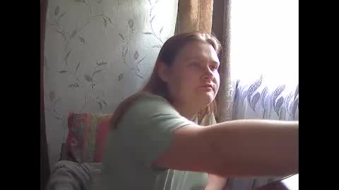 Snapshot of tyuoooy3 chatting on October 15, 2025, 9:31 am Tyuoooy3s online show from October 15, 2025, 9:31 am