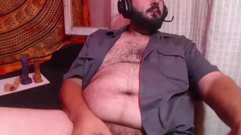 ucsip19 online show from October 4, 2025, 5:33 pm