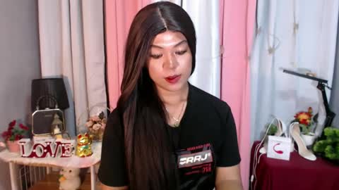 Snapshot of ugly_asianlover chatting on December 21, 2024, 7:16 pm rechelle online show from December 21, 2024, 7:16 pm