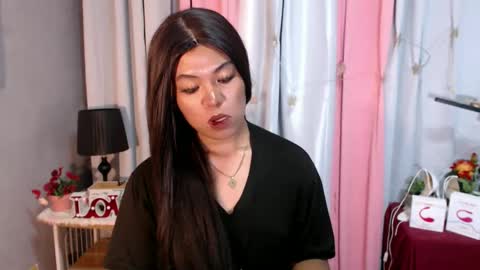 Snapshot of ugly_asianlover chatting on December 22, 2024, 1:55 pm rechelle online show from December 22, 2024, 1:55 pm