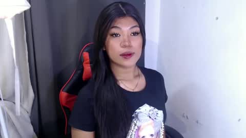 Snapshot of ugly_asianlover chatting on February 8, 2025, 9:46 am rechelle online show from February 8, 2025, 9:46 am