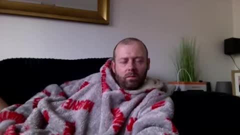 Snapshot of ukmatty3 chatting on October 10, 2025, 2:05 pm ukmatty3 online show from October 10, 2025, 2:05 pm