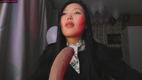 Snapshot of uko_sa chatting on November 30, 2025, 3:38 pm uko sa online show from November 30, 2025, 3:38 pm