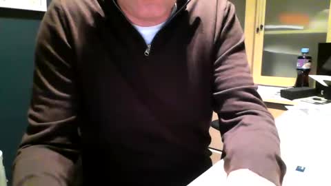 mark online show from October 16, 2025, 7:15 pm