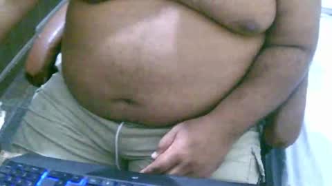 ulmo_br online show from November 17, 2025, 1:33 am