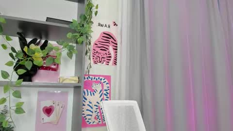 Snapshot of ultima_ma18 chatting on October 22, 2025, 12:44 am Melena online show from October 22, 2025, 12:44 am