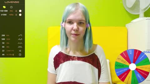 Roxy online show from October 26, 2025, 9:53 pm