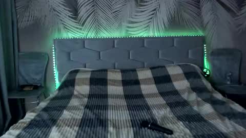 Ulyana online show from September 22, 2025, 5:42 am