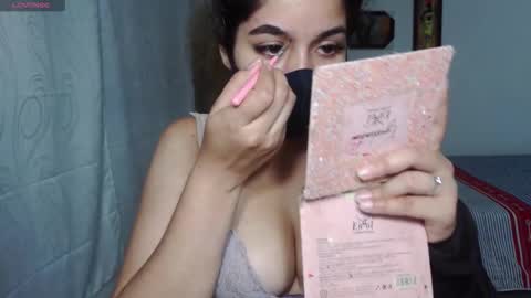 Snapshot of umarany chatting on October 18, 2025, 12:39 pm umarani online show from October 18, 2025, 12:39 pm