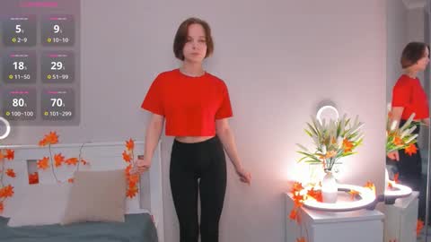 Kira online show from December 2, 2025, 3:07 pm