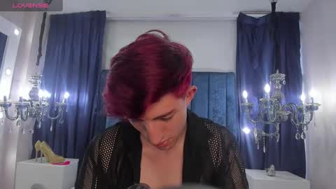 Snapshot of un_slutty chatting on January 18, 2025, 9:55 pm Un Slutty online show from January 18, 2025, 9:55 pm