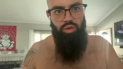 Snapshot of uncutbeard129840 chatting on October 3, 2025, 11:24 pm uncutbeard129840 online show from October 3, 2025, 11:24 pm