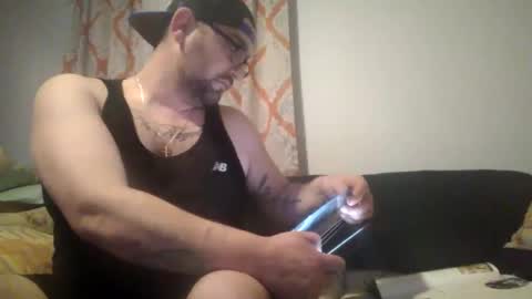 Snapshot of uncutfun8 chatting on February 25, 2025, 12:14 am Thick uncut Greek online show from February 25, 2025, 12:14 am