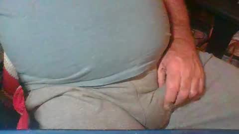 Snapshot of uncutmike7x5 chatting on December 22, 2024, 1:12 am uncutmike7x5 online show from December 22, 2024, 1:12 am
