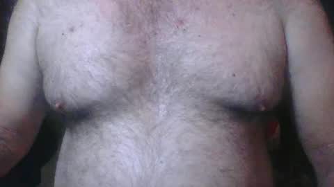 Snapshot of uncutmike7x5 chatting on January 27, 2025, 4:09 am uncutmike7x5 online show from January 27, 2025, 4:09 am
