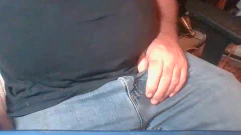 Snapshot of uncutmike7x5 chatting on February 2, 2025, 7:25 pm uncutmike7x5 online show from February 2, 2025, 7:25 pm