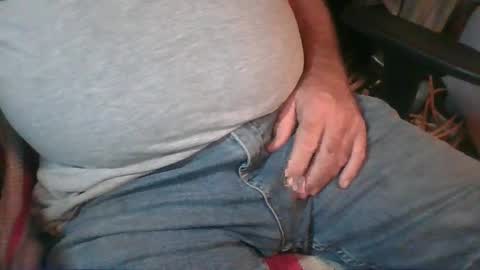 Snapshot of uncutmike7x5 chatting on September 27, 2025, 12:59 am uncutmike7x5 online show from September 27, 2025, 12:59 am